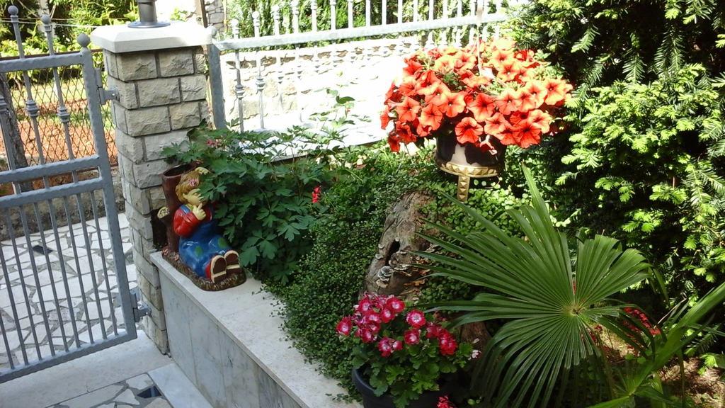Andela Apartment Πούλα Εξωτερικό φωτογραφία
